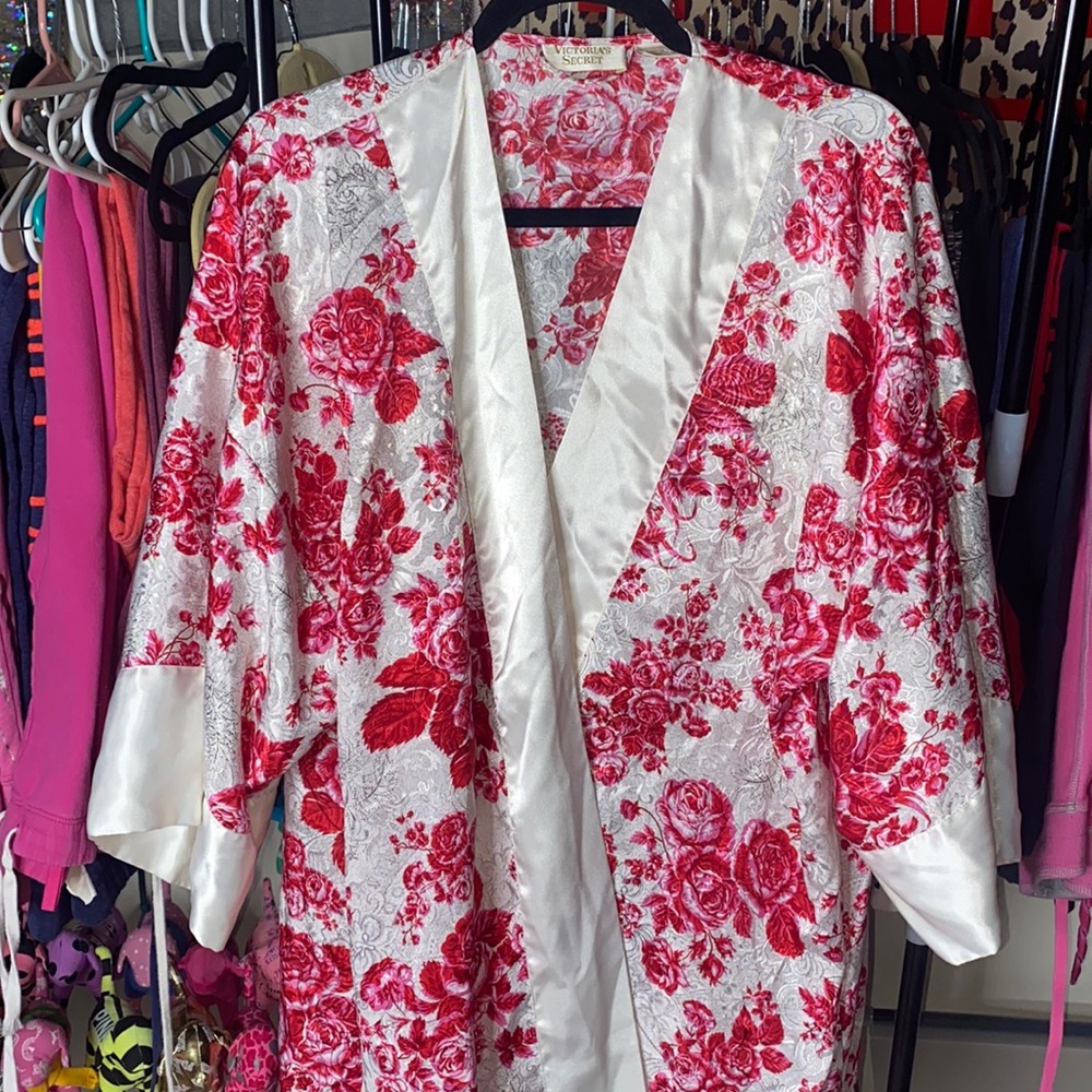 Vintage Victoria secret robe one size